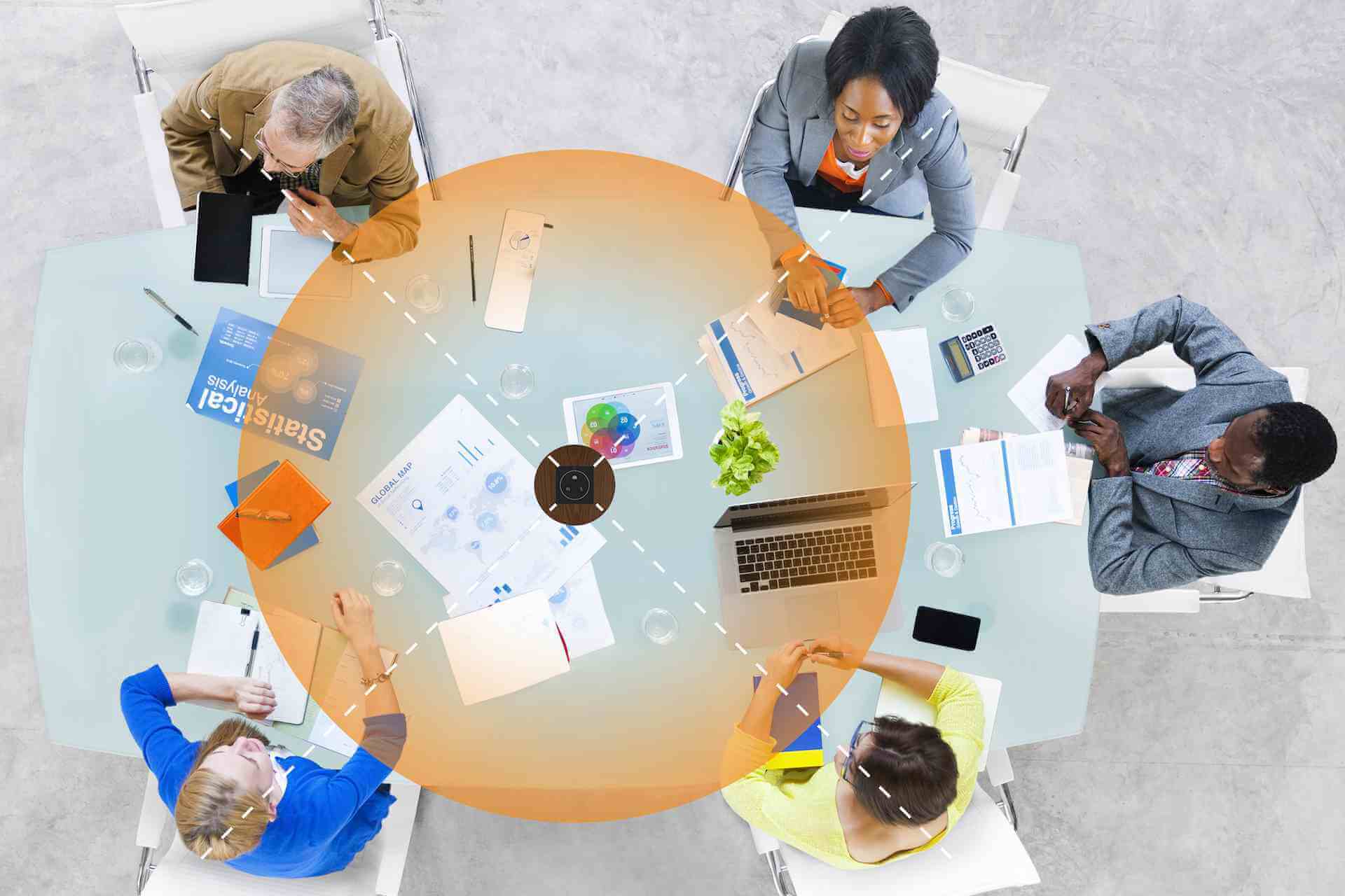 4レンズ × 4K 360° パノラマ